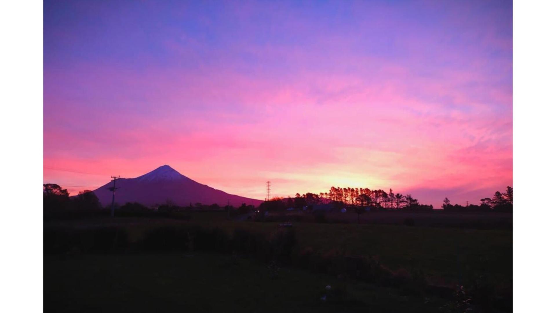 Villa Taranaki Creekside Kea By Tiny Away Stratford Esterno foto